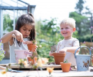 Jucarii pentru exterior si gradina