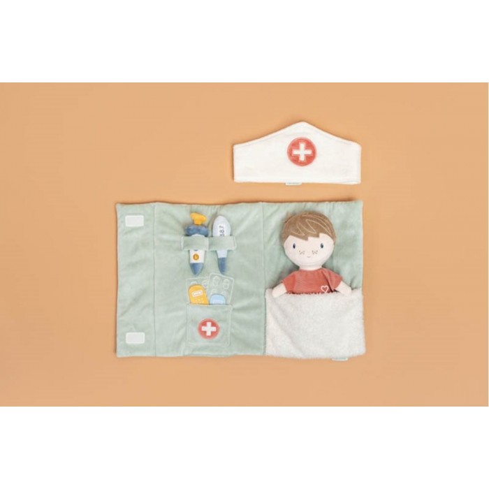 Set de joaca cu papusa Jim si accesorii pentru doctor - Little Dutch