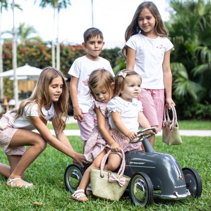 Masinuta Ride-On pentru 2-4 ani - Rider - Porsche - Baghera Masinuta Ride-On pentru 2-4 ani - Rider - Porsche - Baghera