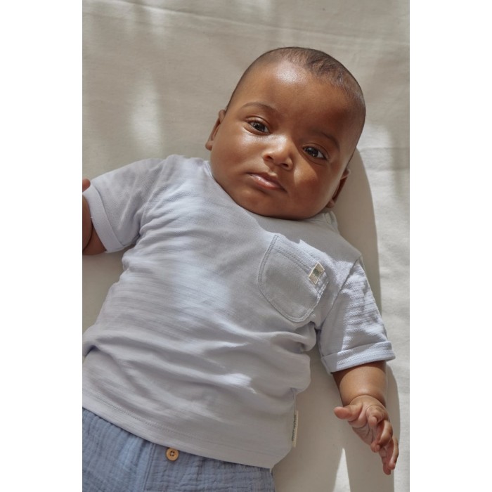 https://www.catenlunasinstele.ro/image/catalog/_PRODUSE/Little Dutch/CL26021322/short-sleeve-t-shirt-baby-blue-CL26021321-CL26021322-CL26021323-CL26021324-CL26021325-product-1 - Medium.jpg