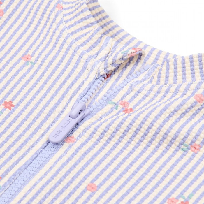 https://www.catenlunasinstele.ro/image/catalog/_PRODUSE/Little Dutch/CL26030113/long-sleeve-swimsuit-dreamy-stripes-CL26030113-CL26030114-CL26030115-CL26030116-product-1 - Medium.jpg