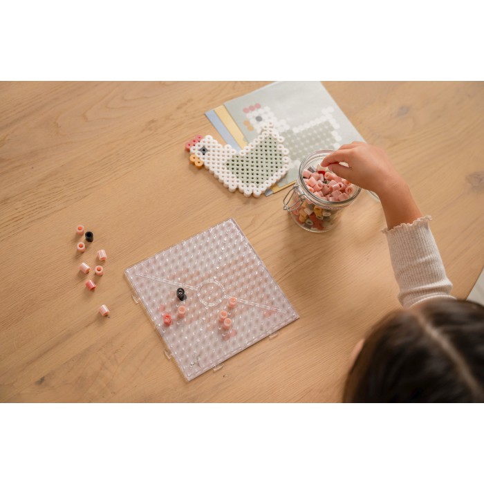 Joc creativ cu margele de calcat Hama - Little Farm - Little Dutch