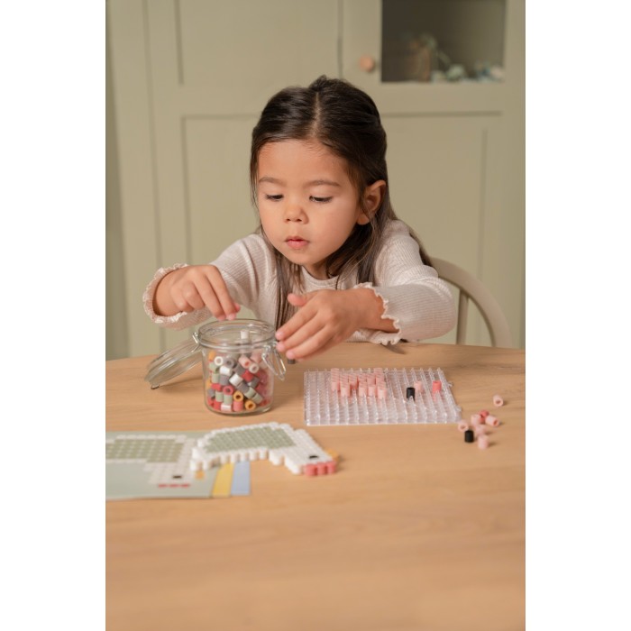 Joc creativ cu margele de calcat Hama - Little Farm - Little Dutch
