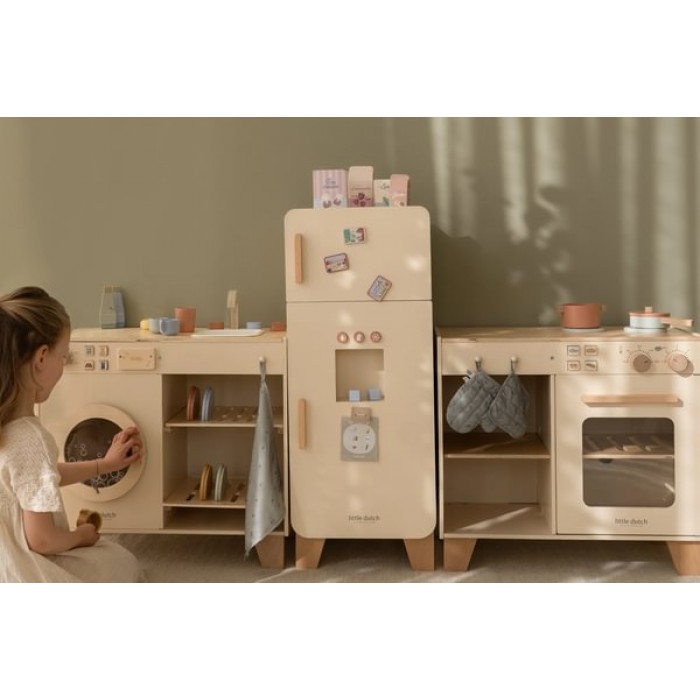 Bucatarie din Lemn FSC - Essentials - Essentials - Little Dutch Bucatarie din Lemn FSC - Essentials - Essentials - Little Dutch