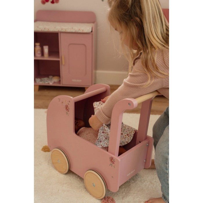 Carucior retro din lemn FSC pentru papusi - Soft Flowers - Little Dutch Carucior retro din lemn FSC pentru papusi - Soft Flowers - Little Dutch