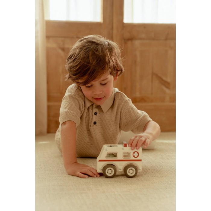 Masinuta din lemn FSC - Ambulanta - Little Dutch Masinuta din lemn FSC - Ambulanta - Little Dutch