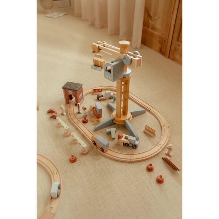 Macara din lemn cu accesorii si sine de tren - Little Dutch Macara din lemn cu accesorii si sine de tren - Little Dutch