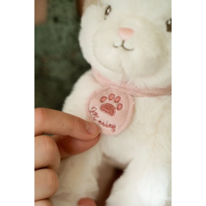 Jucarie de plus certificata GRS - Pisica Marly in gentuta - Little Dutch