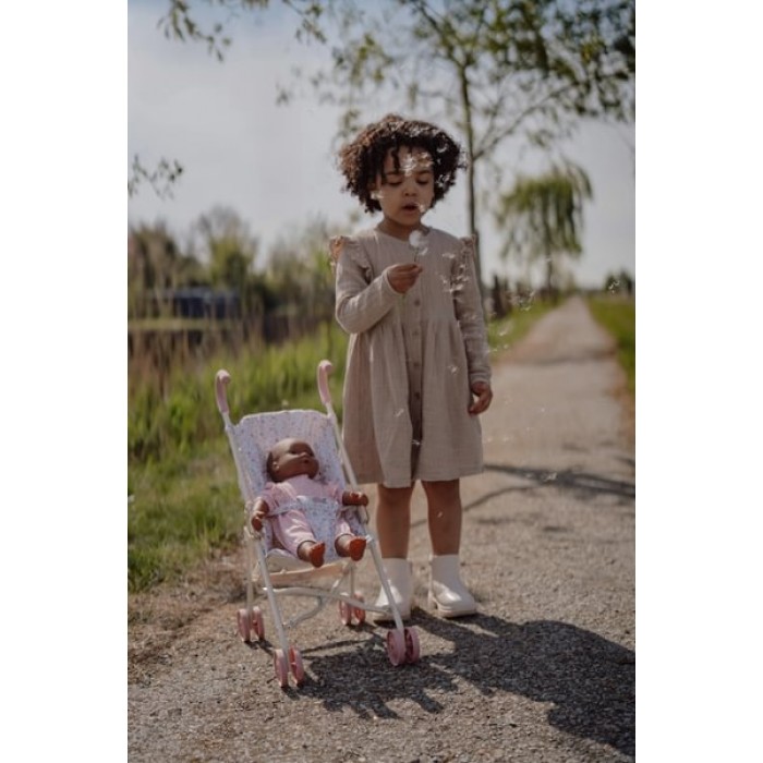 Carucior din metal pentru papusi - White - Little Dutch Carucior din metal pentru papusi - White - Little Dutch