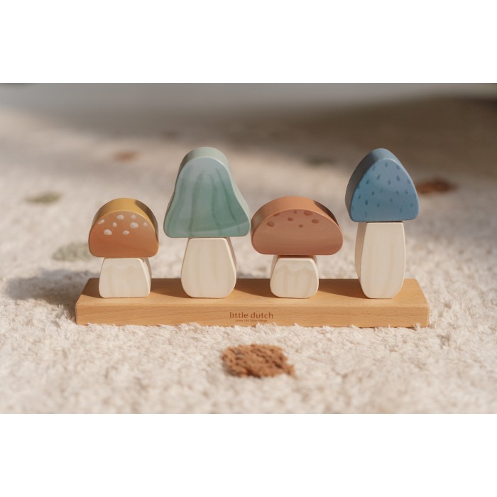 Jucarie din lemn FSC pentru stivuire - Ciupercute - Forest Friends - Little Dutch