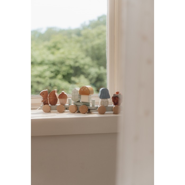 Trenulet din lemn FSC pentru stivuire - Veverita - Forest Friends - Little Dutch