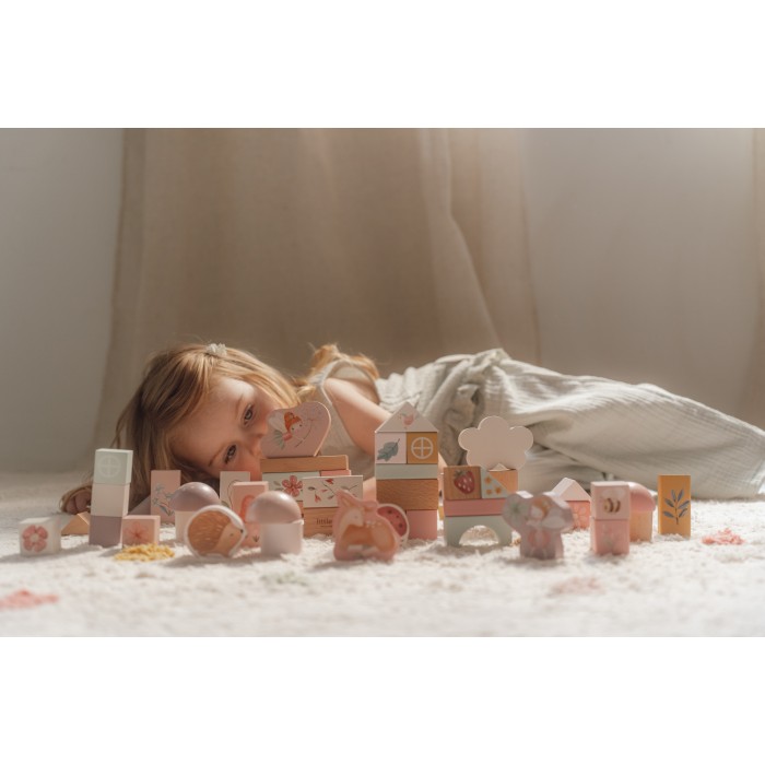Cuburi de constructie din lemn FSC - Fairy Garden - Little Dutch