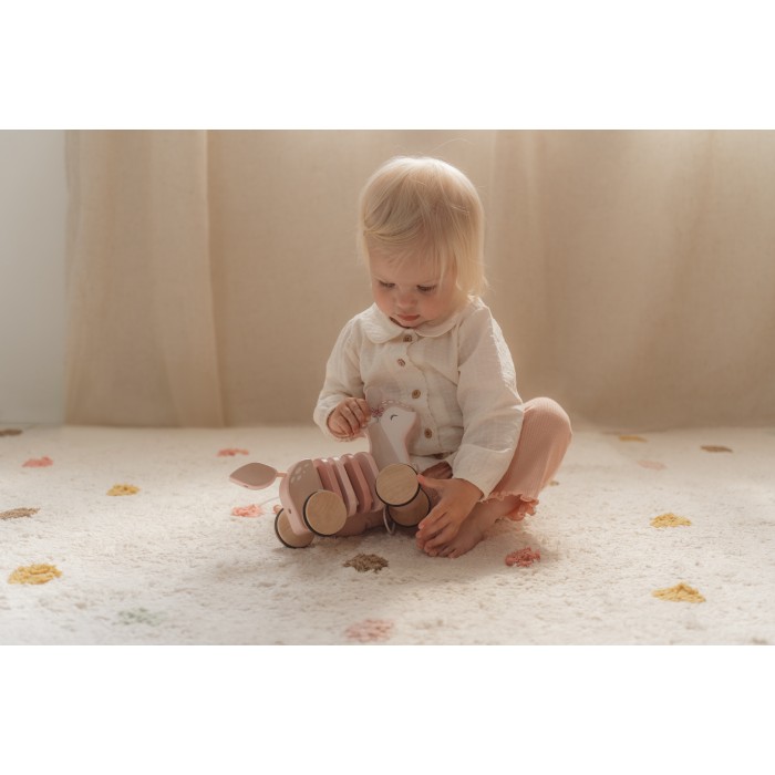Jucarie din lemn FSC cu roti si snur pentru tras - Caprioara - Fairy Garden - Little Dutch