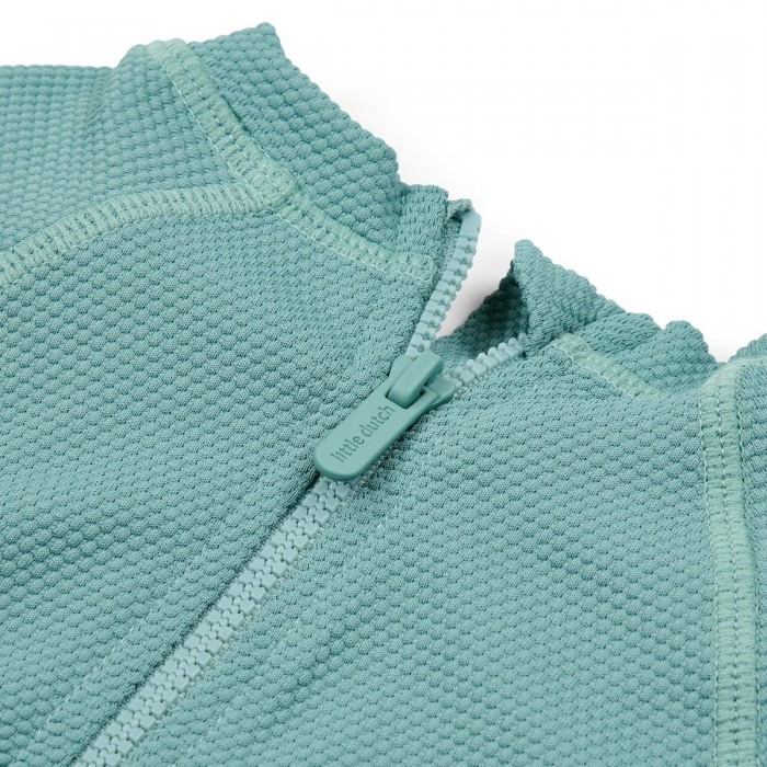 https://www.catenlunasinstele.ro/image/catalog/_PRODUSE/Little Dutch/SS26/bluza-de-inot-cu-maneca-lunga-cu-protectie-uv-40-ocean-green-CL26030309-1.jpg