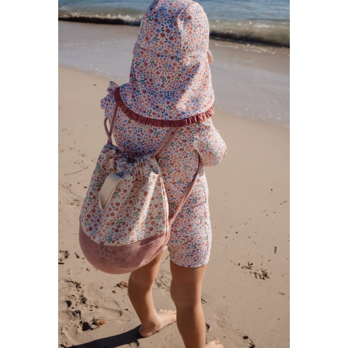 https://www.catenlunasinstele.ro/image/catalog/_PRODUSE/Little Dutch/SS26/palarie-de-soare-cu-protectie-uv-40-dreamy-flowerfield-CL26030860-1.jpg