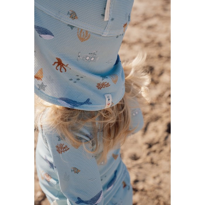 https://www.catenlunasinstele.ro/image/catalog/_PRODUSE/Little Dutch/SS26/palarie-de-soare-cu-protectie-uv-40-ocean-friends-CL26030851-1.jpg