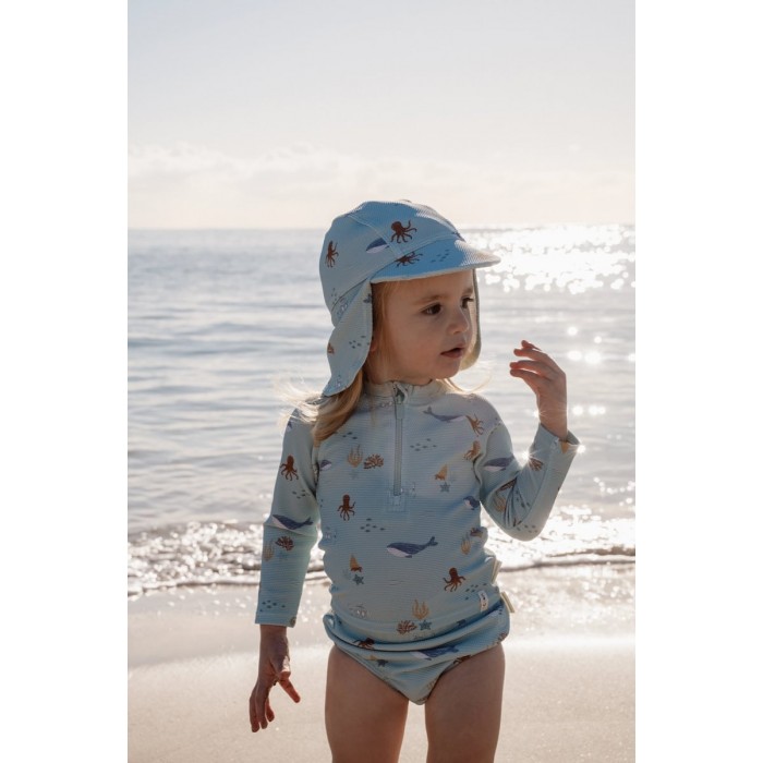 https://www.catenlunasinstele.ro/image/catalog/_PRODUSE/Little Dutch/SS26/palarie-de-soare-cu-protectie-uv-40-ocean-friends-CL26030851-1.jpg