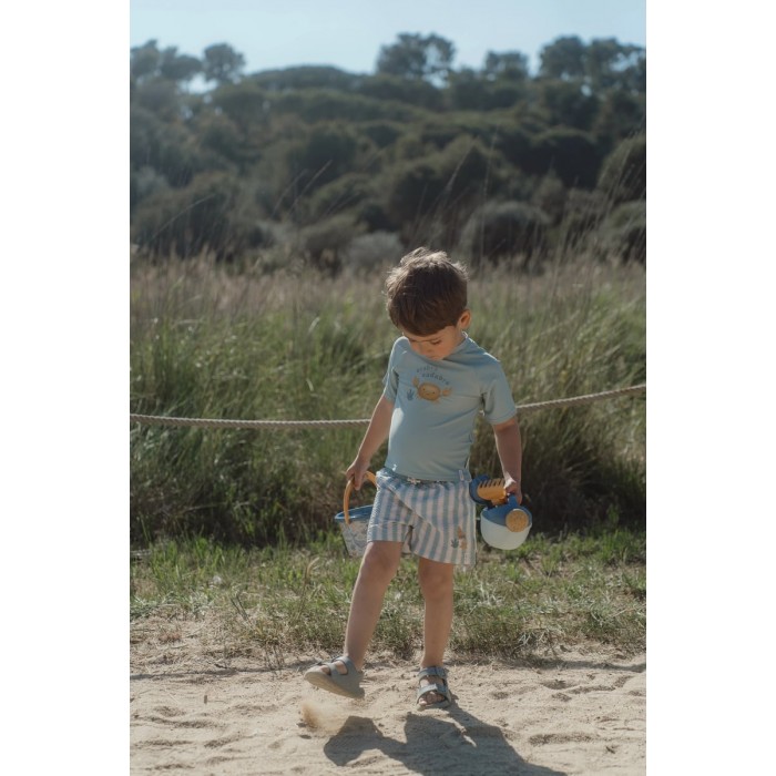 https://www.catenlunasinstele.ro/image/catalog/_PRODUSE/Little Dutch/SS26/tricou-de-baie-ocean-breeze-CL26030401-1.jpg