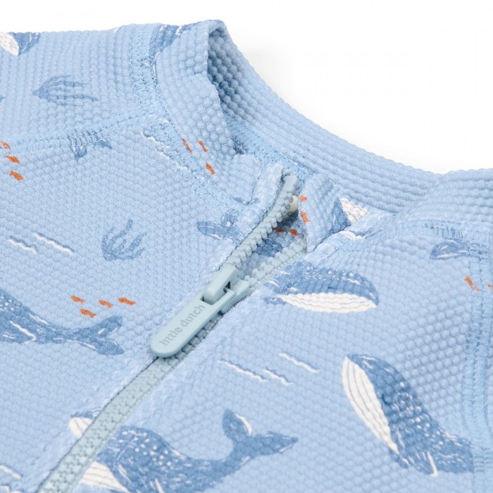 https://www.catenlunasinstele.ro/image/catalog/_PRODUSE/Little Dutch/SS26/tricou-de-baie-ocean-splash-CL26030409-1.jpg