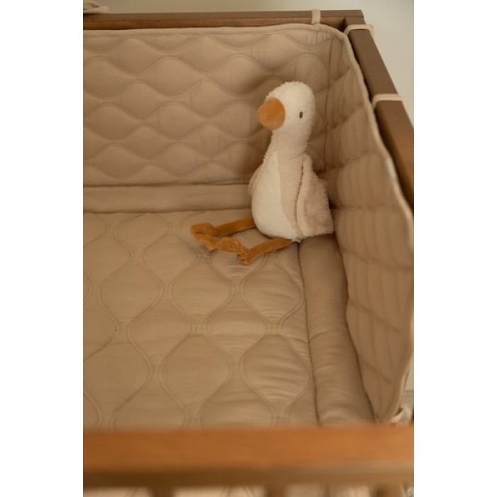 Salteluta matlasata pentru joaca din bumbac organic - 80x100 cm - Pure Soft Beige Stripe - Little Dutch Salteluta matlasata pentru joaca din bumbac organic - 80x100 cm - Pure Soft Beige Stripe - Little Dutch