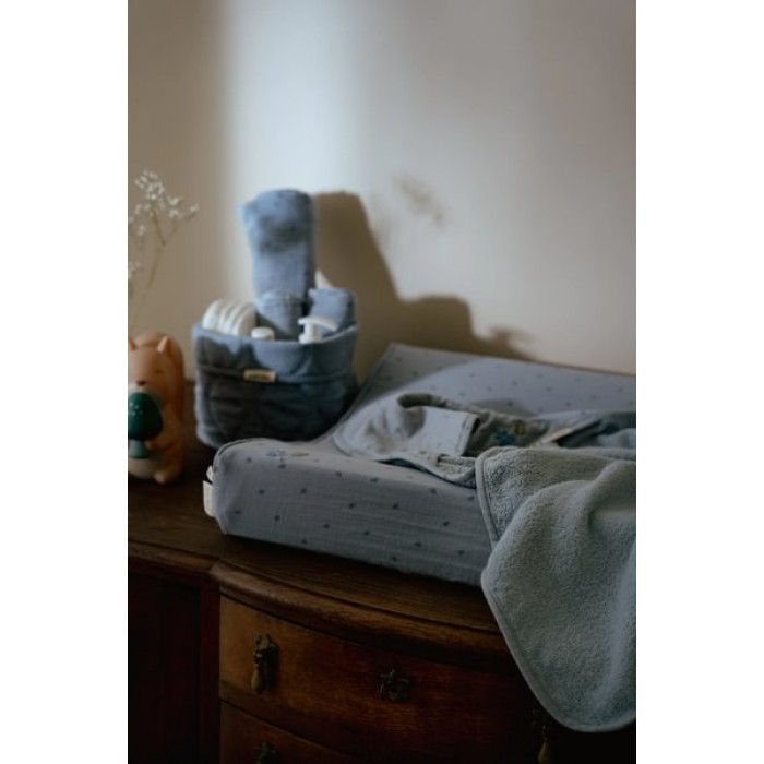 Husa din bumbac organic pentru salteluta de infasat - Pure Denim Blue - Little Dutch Husa din bumbac organic pentru salteluta de infasat - Pure Denim Blue - Little Dutch