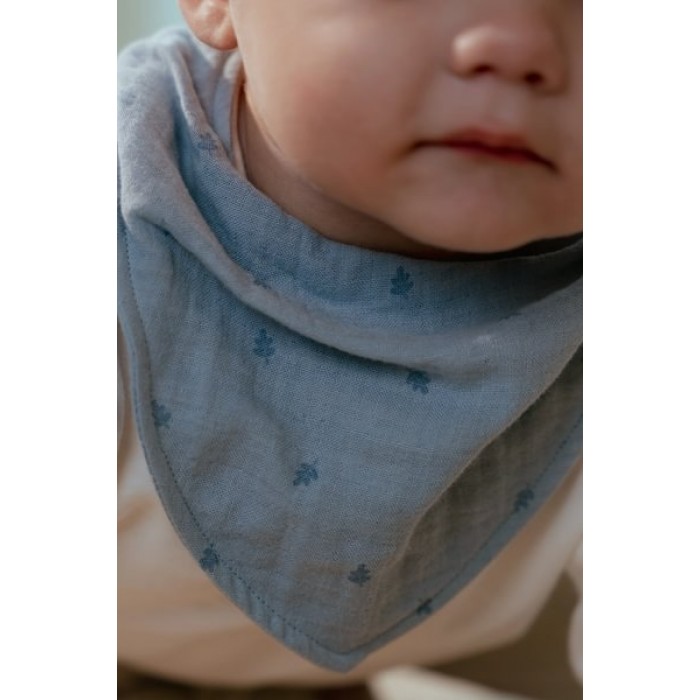 Baveta bandana din bumbac organic - set 2 bucati - Pure Denim Blue - Little Dutch Baveta bandana din bumbac organic - set 2 bucati - Pure Denim Blue - Little Dutch