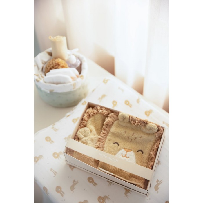 Set cadou din bumbac organic pentru bebelusi - Leo Safari - Little Dutch