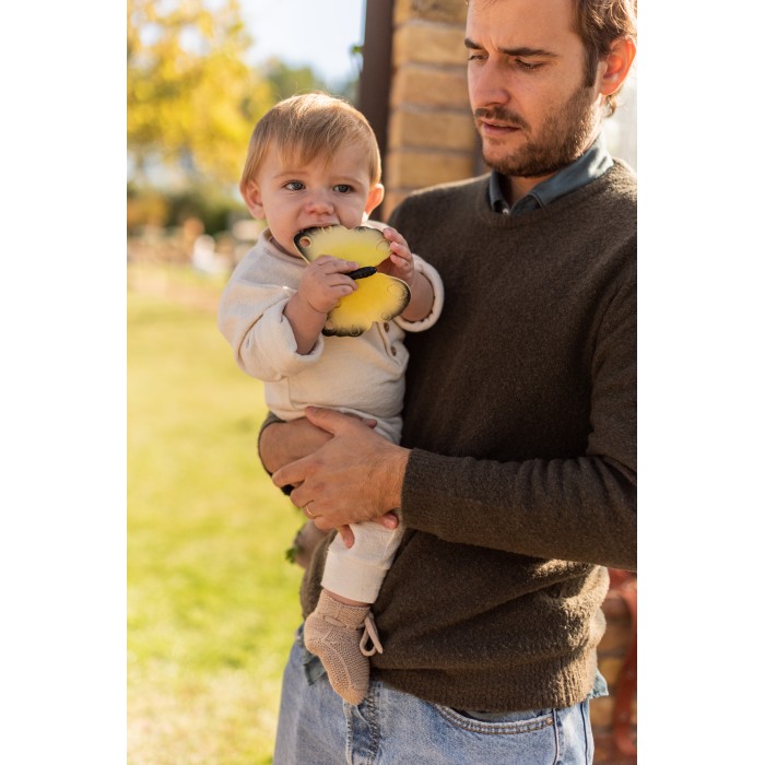 Jucarie de dentitie din cauciuc natural - Katia the Butterfly - Oli & Carol