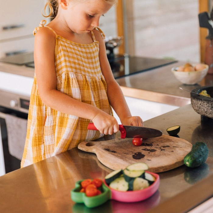 Farfurie din lemn FSC cu lingurita - Ramona The Radish - Oli & Carol