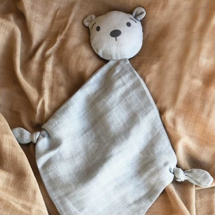 Jucarie paturica din bumbac organic pentru nou-nascuti - Rosie - URSULET - Dusty Blue - Petú Petú